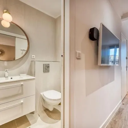 Neuf Centre Et Plage A Proximite Apartment Saint-Raphael (Var)